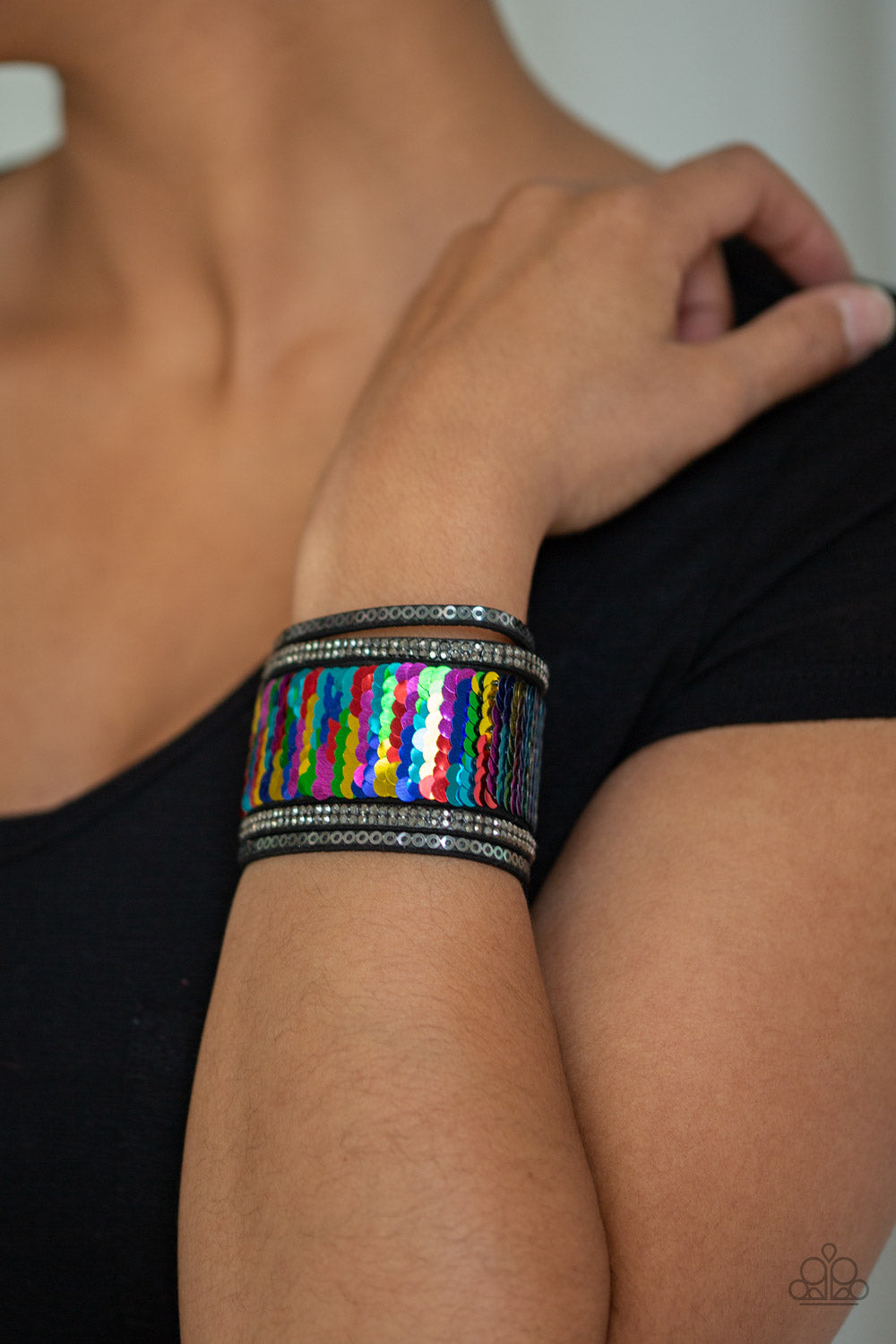 Paparazzi Heads Or MERMAID Tails - Multi Urban Bracelet 