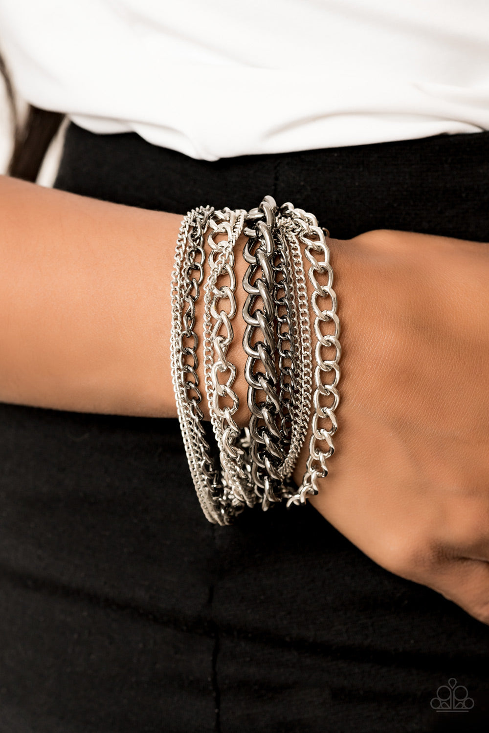 Paparazzi Metallic Horizon - Mutli Bracelet 