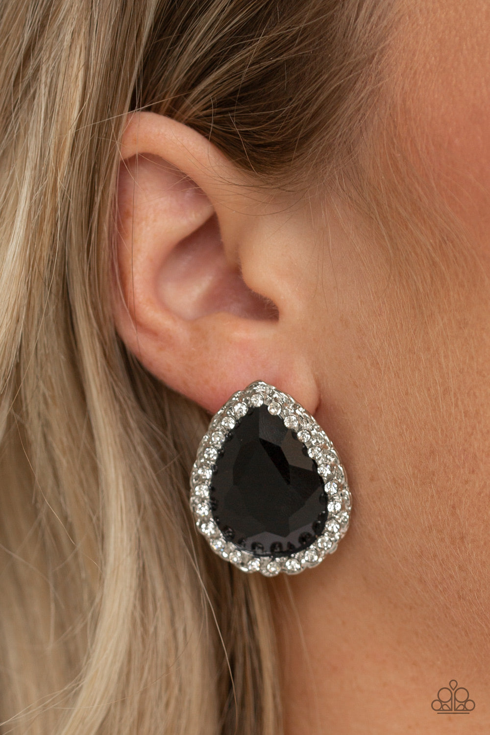 Dare To Shine - Black Post Earrings 