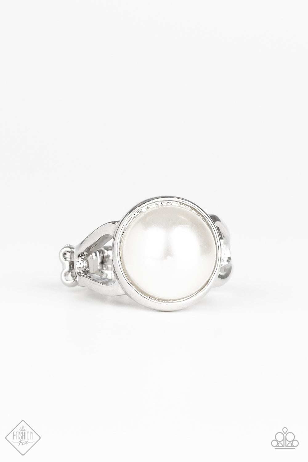 Pearl Powerhouse - White Ring