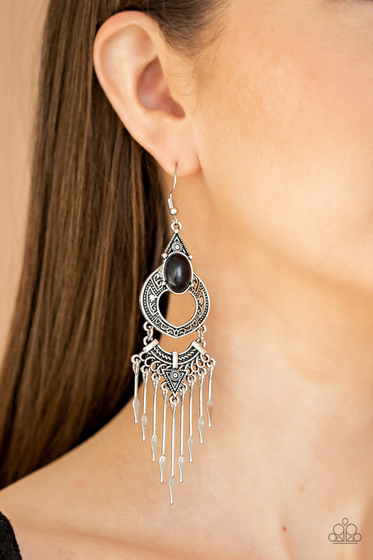 Southern Spearhead - Black Earrings