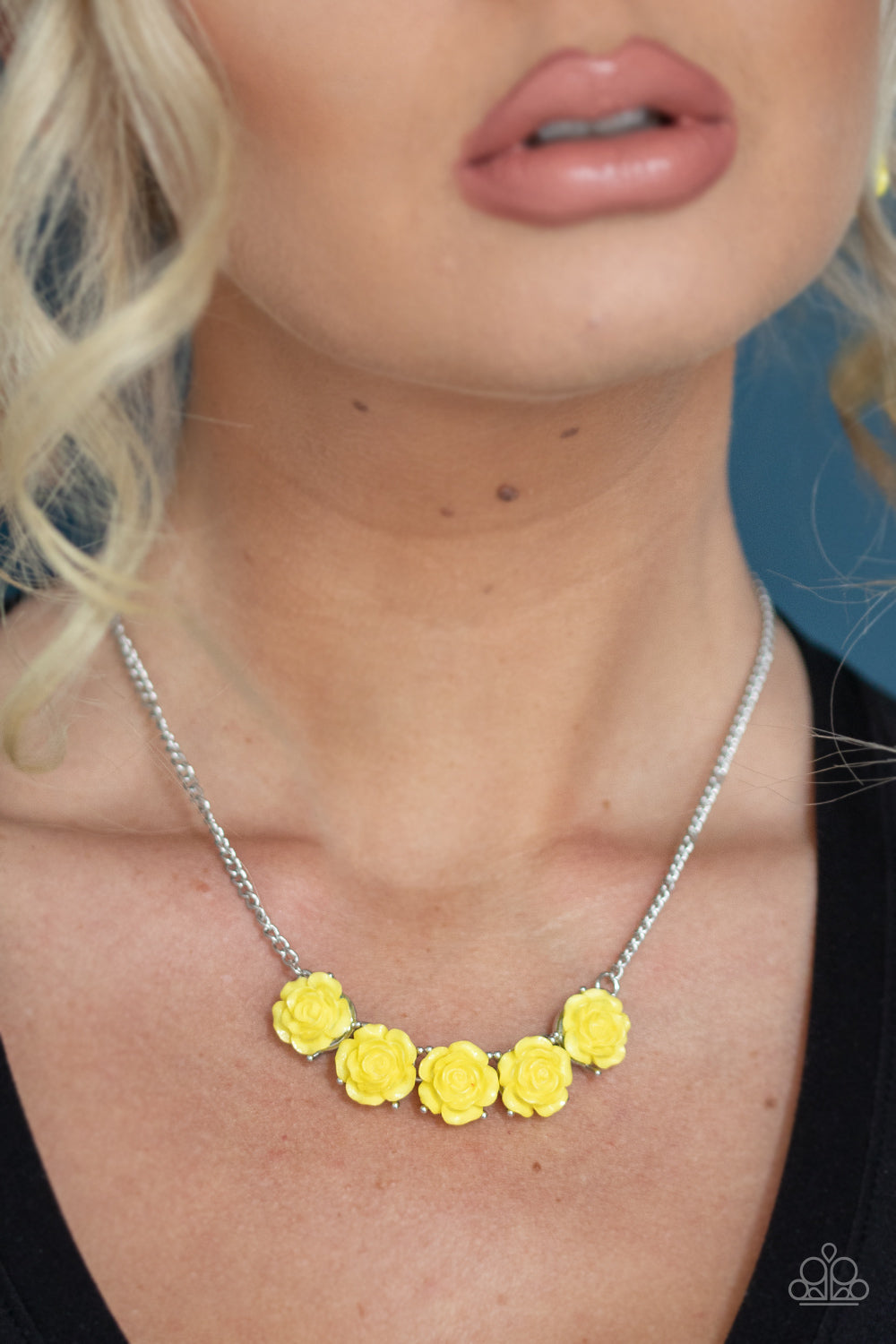 Paparazzi Garden Party Posh - Yellow Necklace 