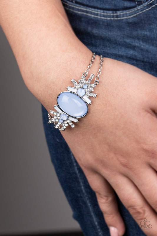 Paparazzi Brilliantly Boho - Blue Bracelet 