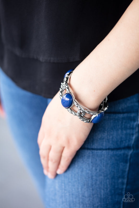 Paparazzi Dreamy Gleam - Blue Bracelet 