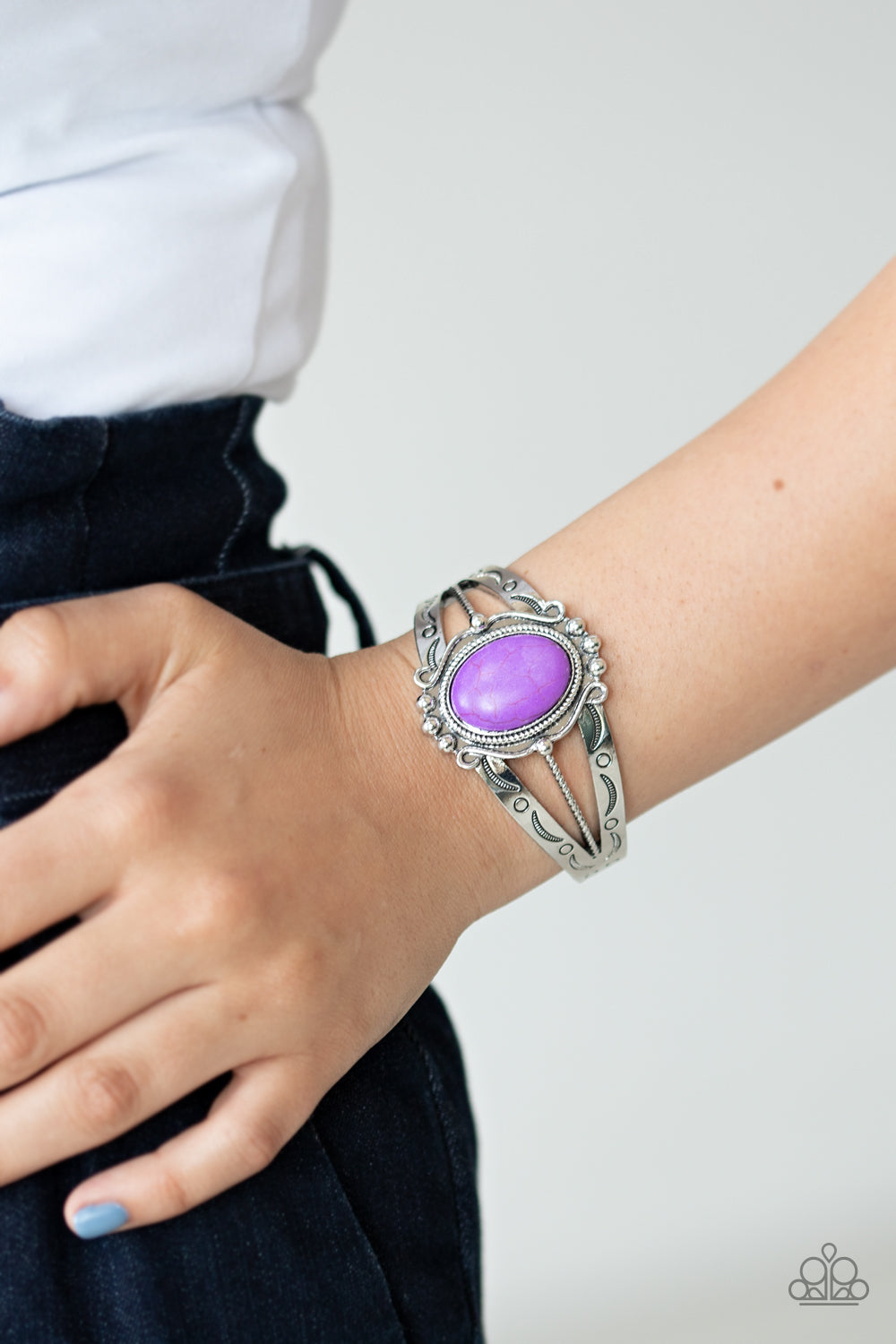 Very TERRA-torial - Purple Bracelet 