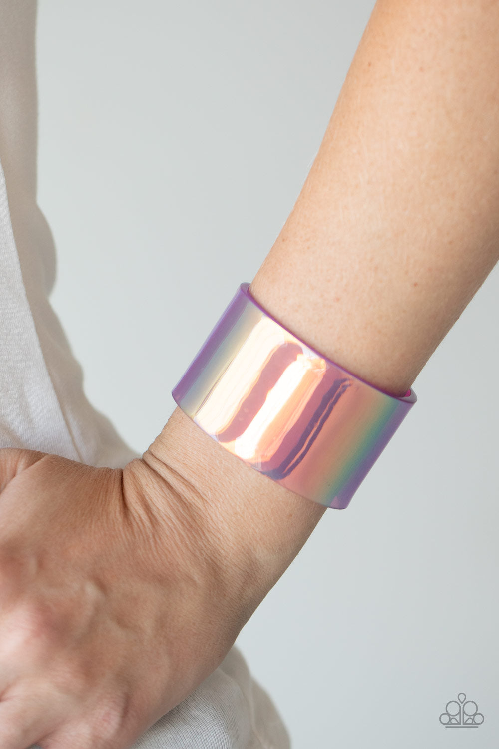 Paparazzi Holographic Aura - Purple Bracelet 