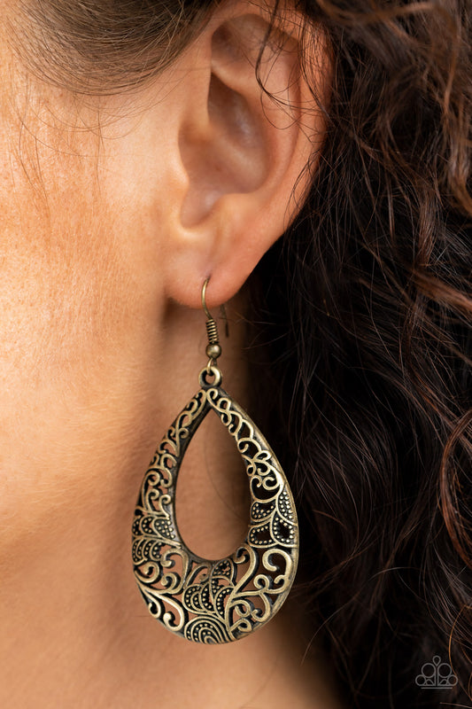 Get Into The GROVE - Brass Earrings 