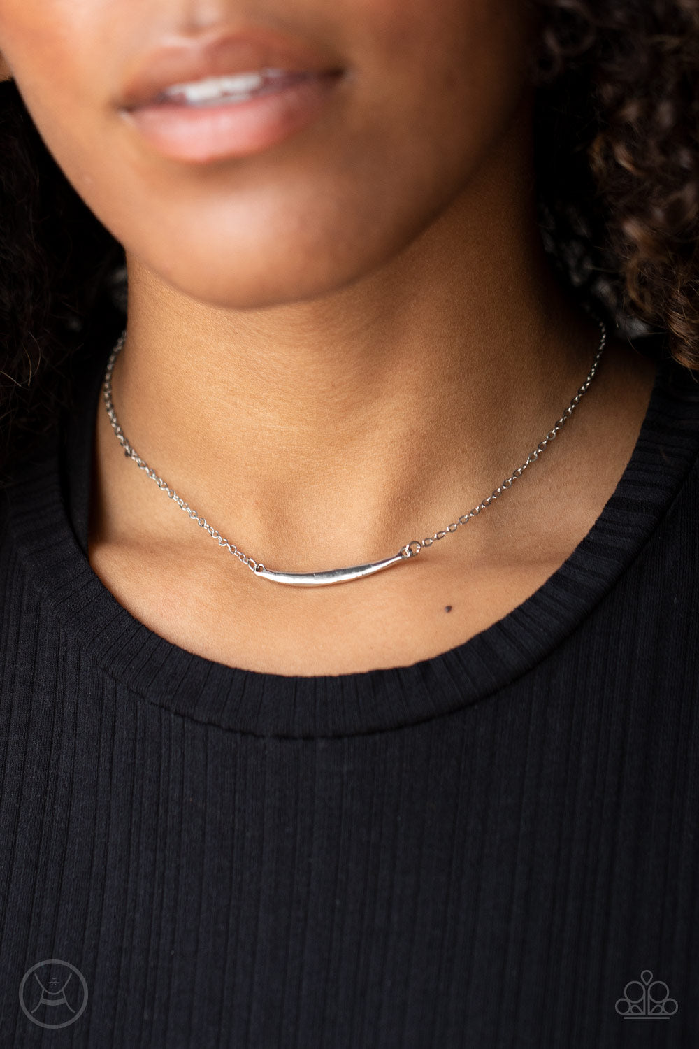 Paparazzi Taking It Easy - Silver Choker 