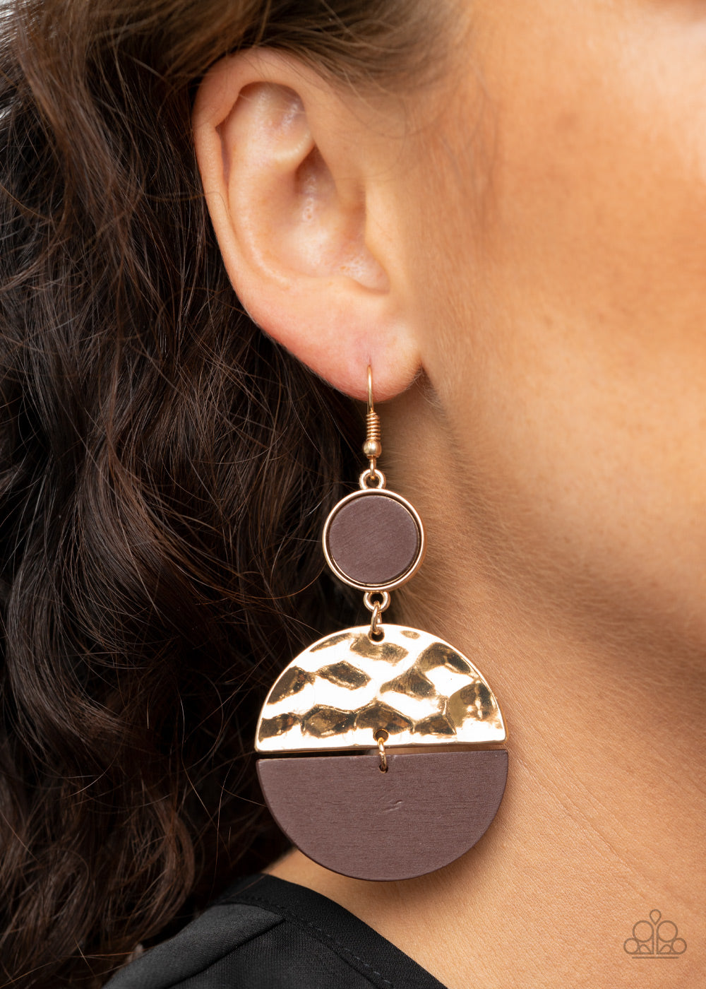 Paparazzi Natural Element - Gold Earrings 