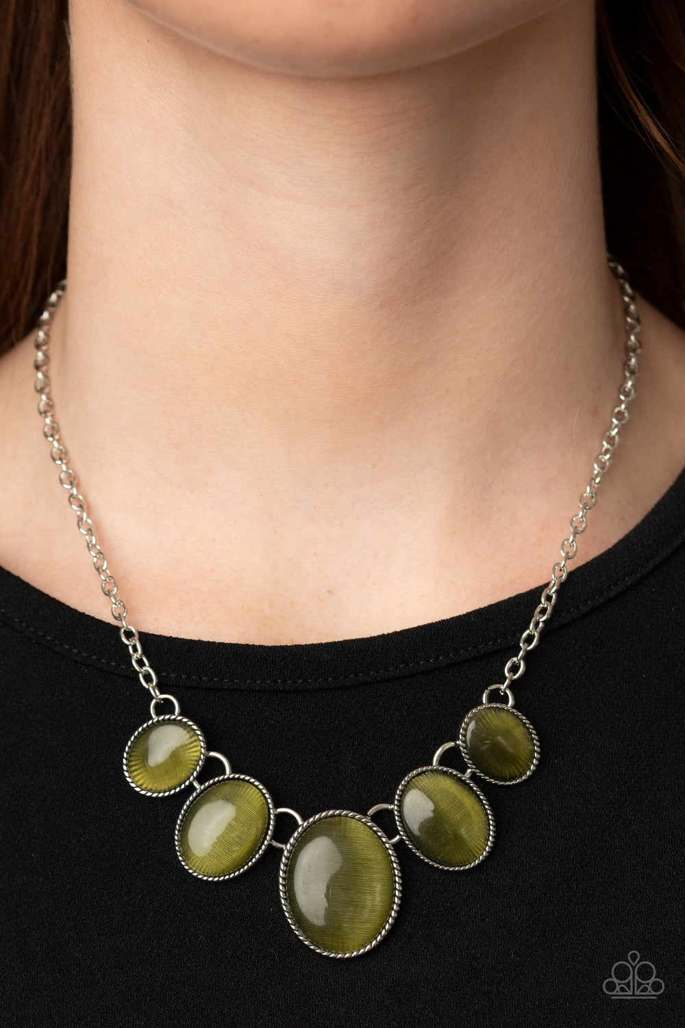 Paparazzi One Can Only GLEAM - Green Necklace 