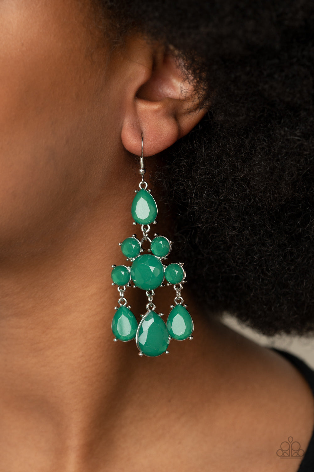 Afterglow Glamour - Green Earrings 