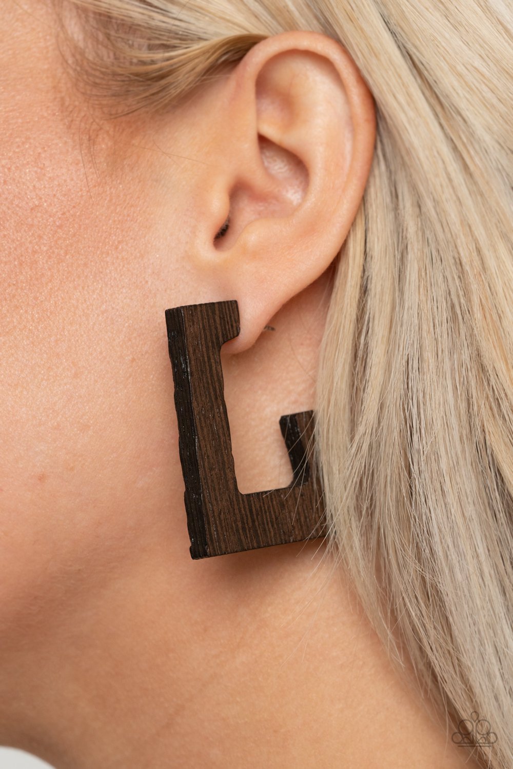 Paparazzi The Girl Next OUTDOOR - Brown Earrings