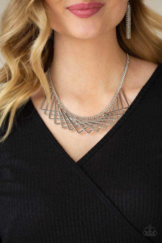 Paparazzi Metro Mirage - Silver Necklace 