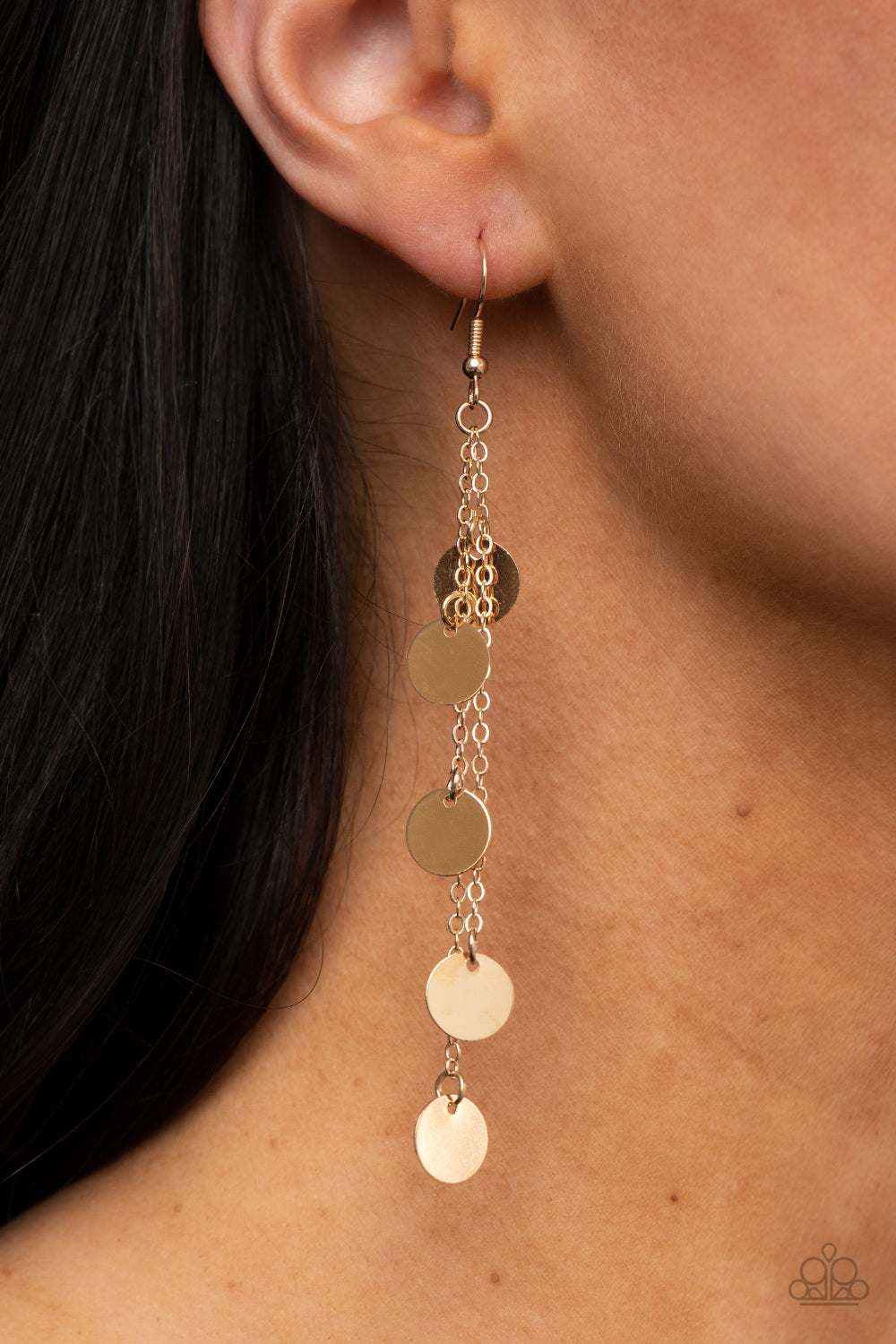 Paparazzi Take A Good Look - Gold Earrings 