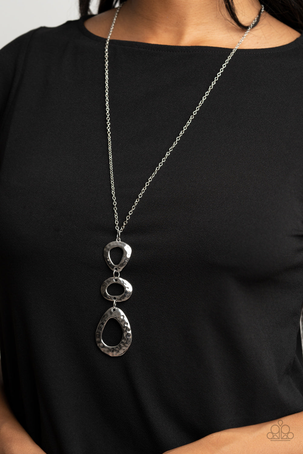 Paparazzi Gallery Artisan - Silver Necklace 