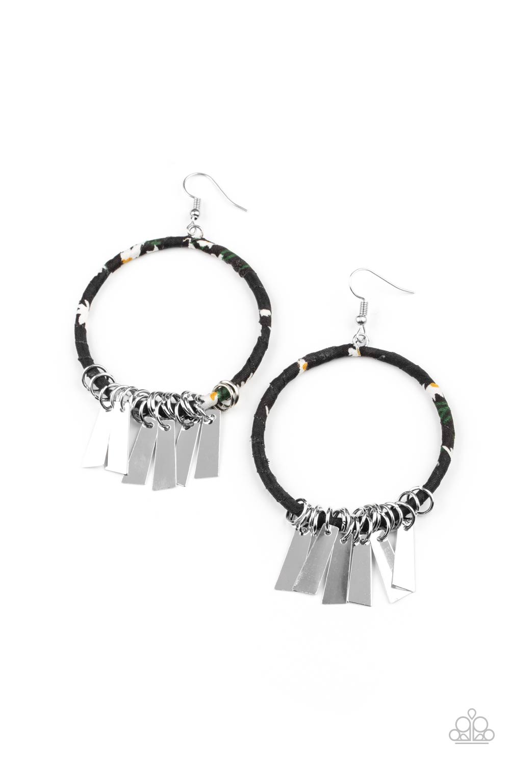 Paparazzi Garden Chimes - Black Earrings 