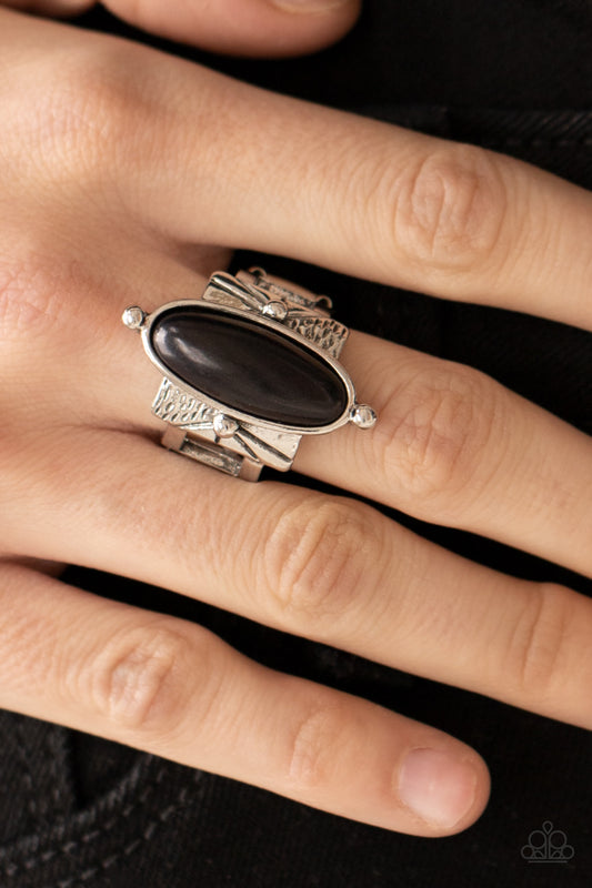 Paparazzi This BADLAND Is My BADLAND - Black Ring 