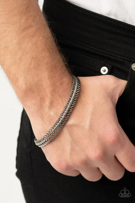 Extraordinary Edge - Silver Bracelet