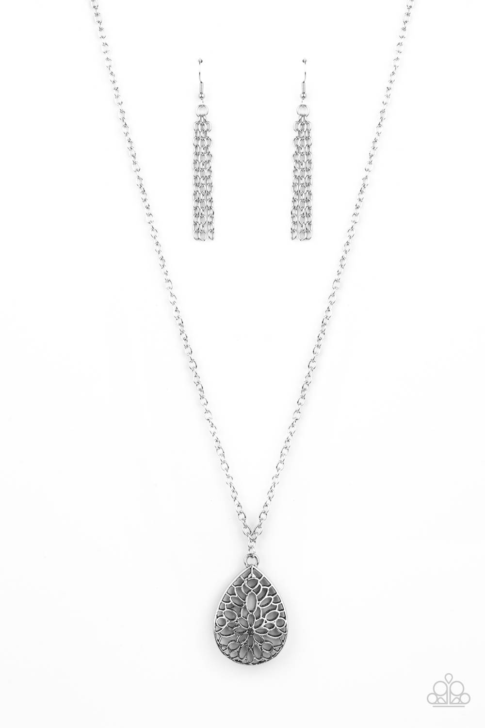 Paparazzi Garden Estate - Silver Necklace 