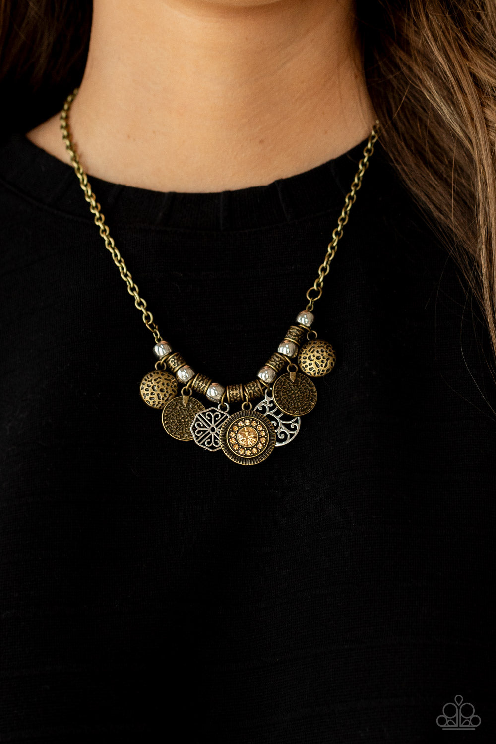 Paparazzi To Coin A Phrase - Brass Necklace 