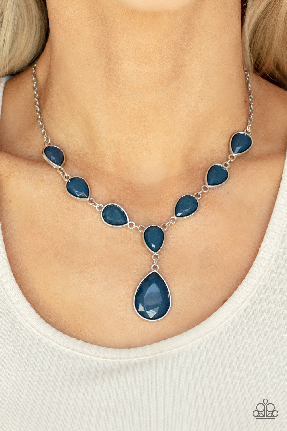 Paparazzi Party Paradise - Blue Necklace 