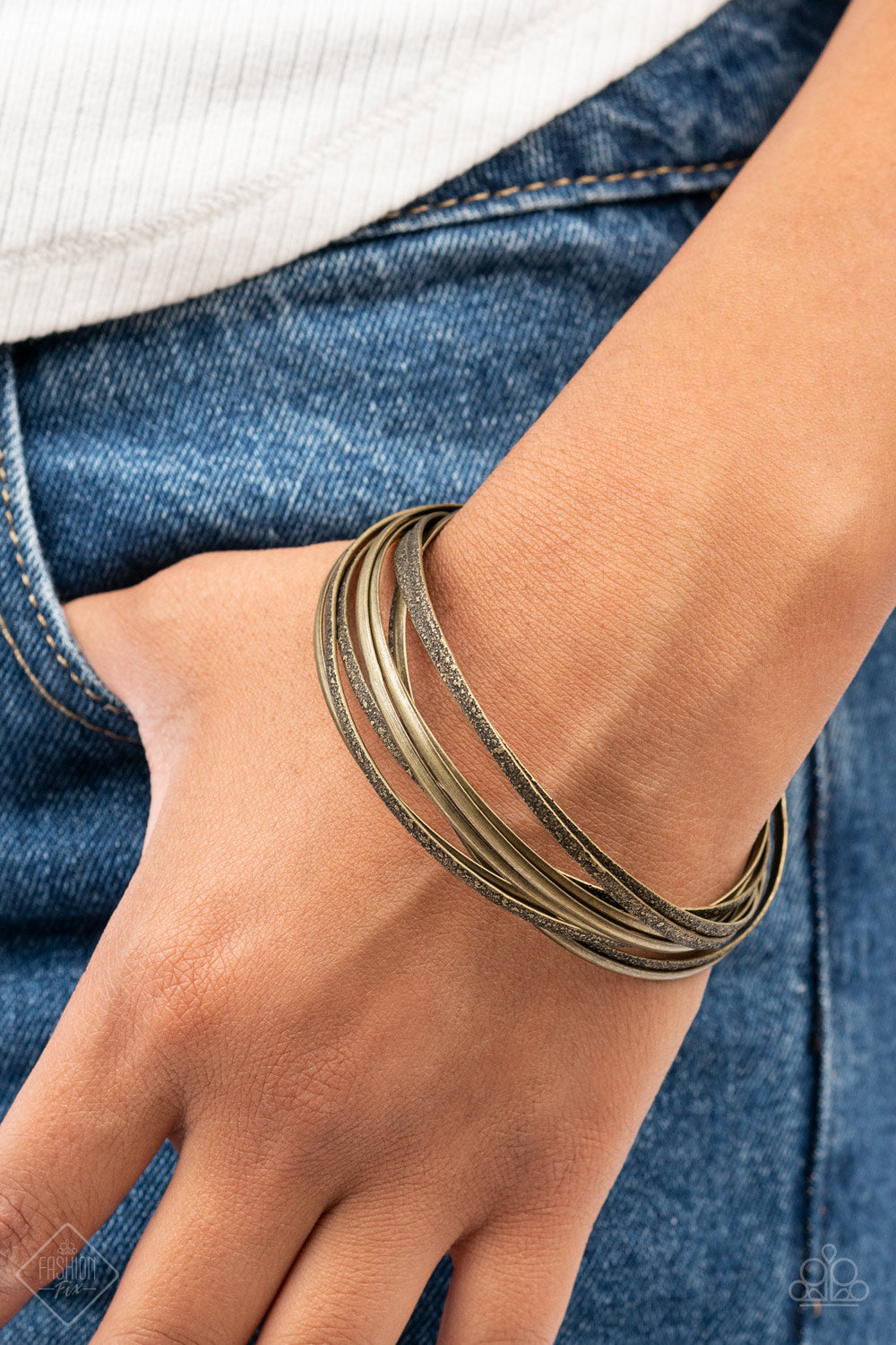 Paparazzi Suddenly Synced - Brass Bracelet 