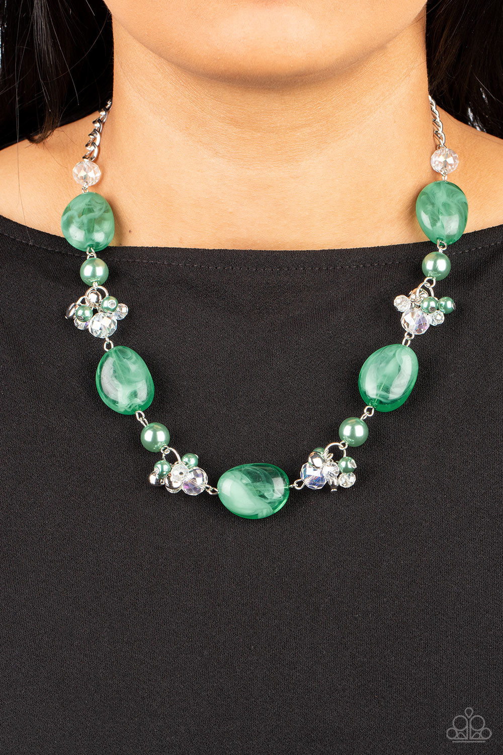 Paparazzi The Top TENACIOUS - Green Necklace 