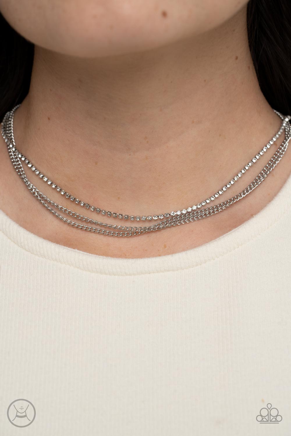 Glitzy Gusto - White Choker Necklace