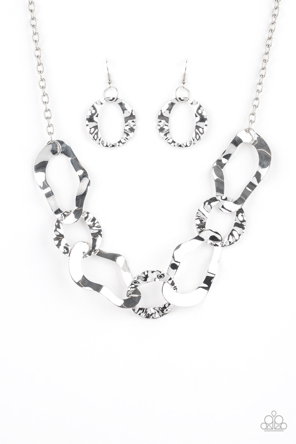 Paparazzi Capital Contour - Silver Necklace - Kingdom Bling Showroom