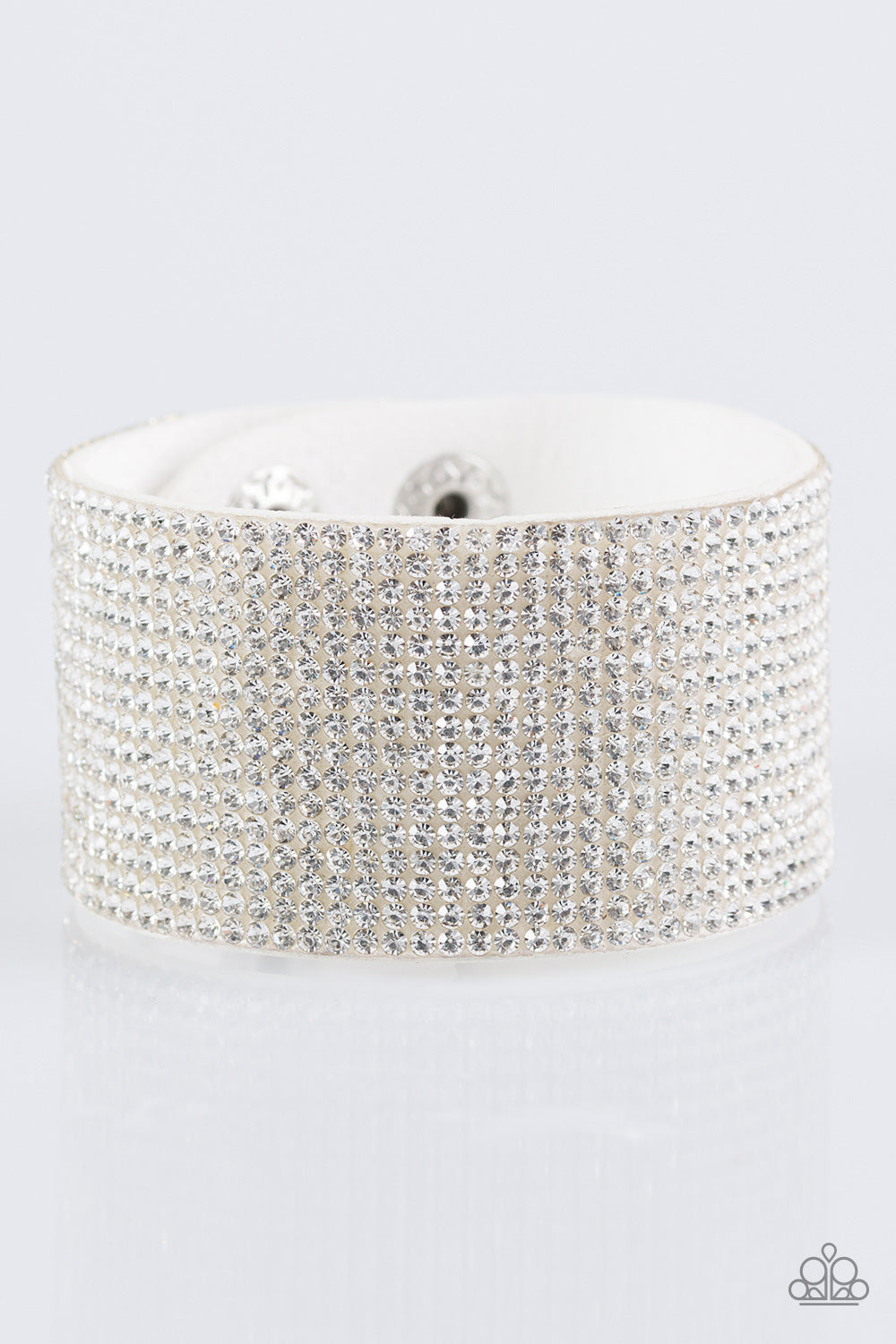 f Paparazzi Roll With The Punches - White Urban Bracelet 