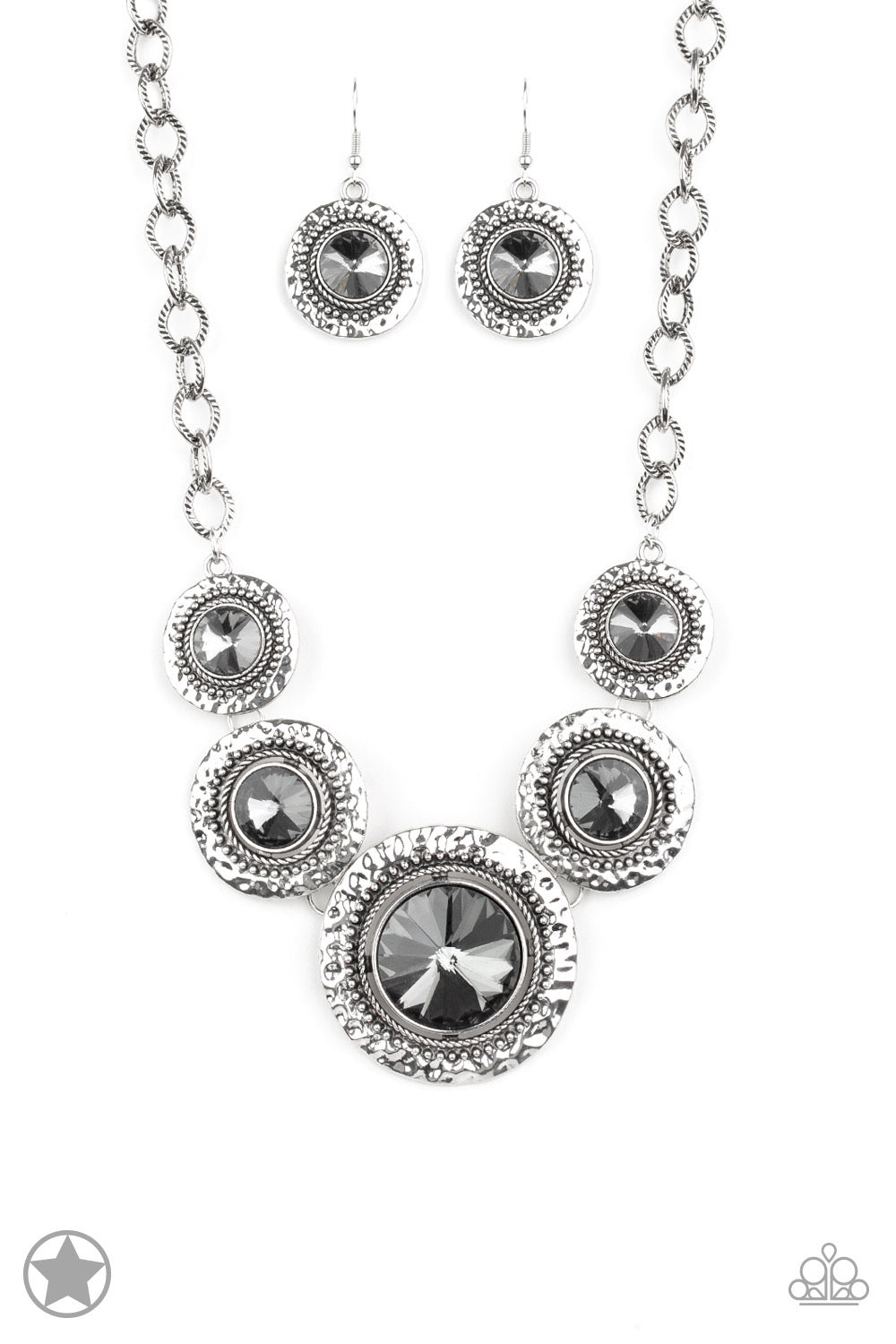 Paparazzi Global Glamour - Silver Necklace - Kingdom Bling Showroom