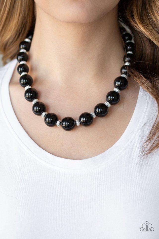 Paparazzi Uptown Heiress - Black Necklace 