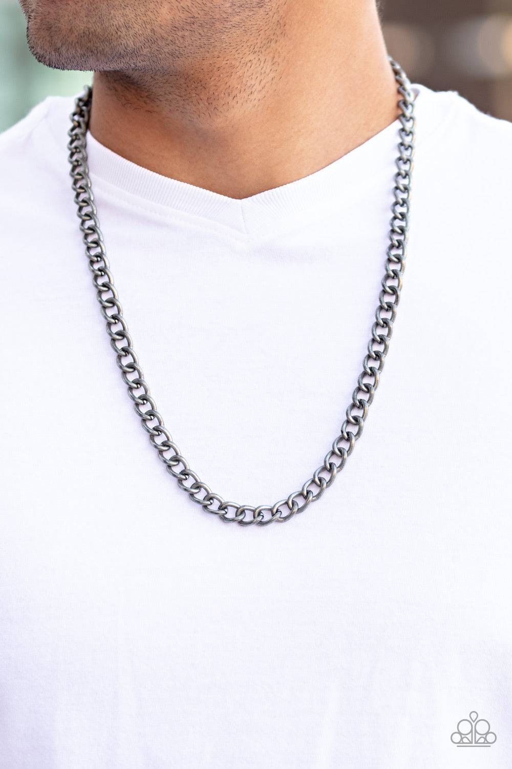 Paparazzi Full Court - Silver Urban Necklace