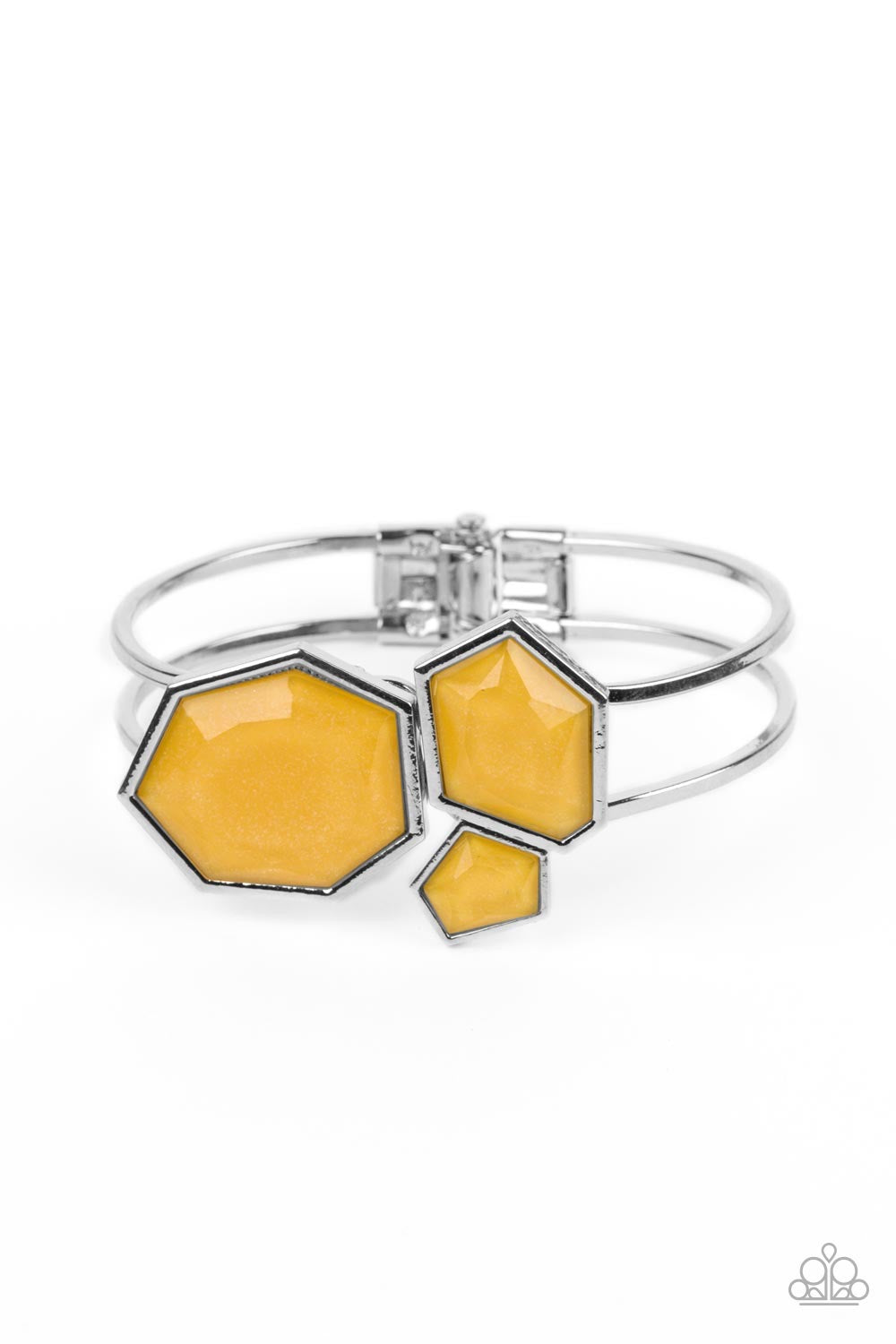 Paparazzi Tourist TRAPEZOID - Yellow Bracelet 