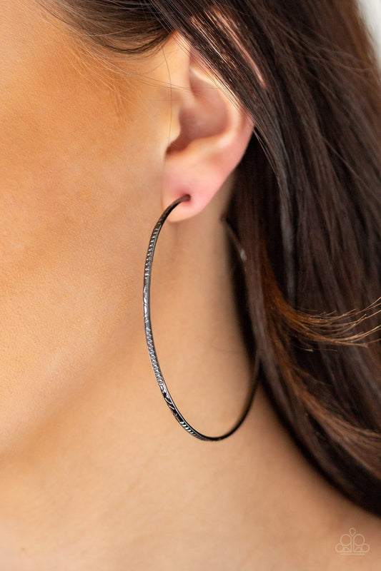 Sleek Fleek - Black Hoops Earrings