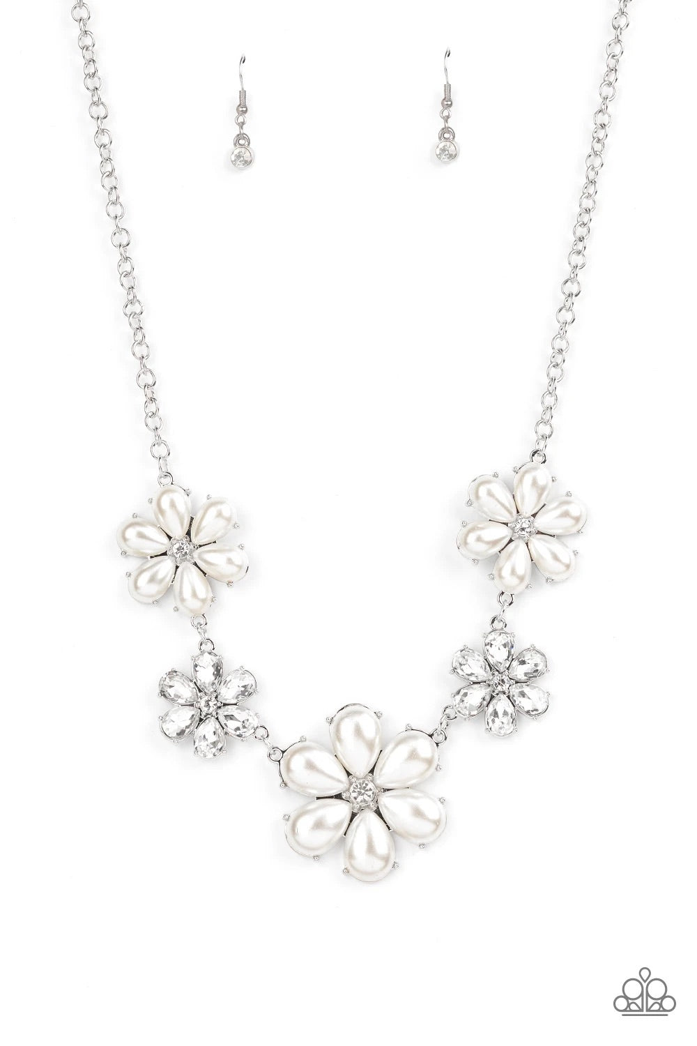 Paparazzi Fiercely Flowering - White Necklace 