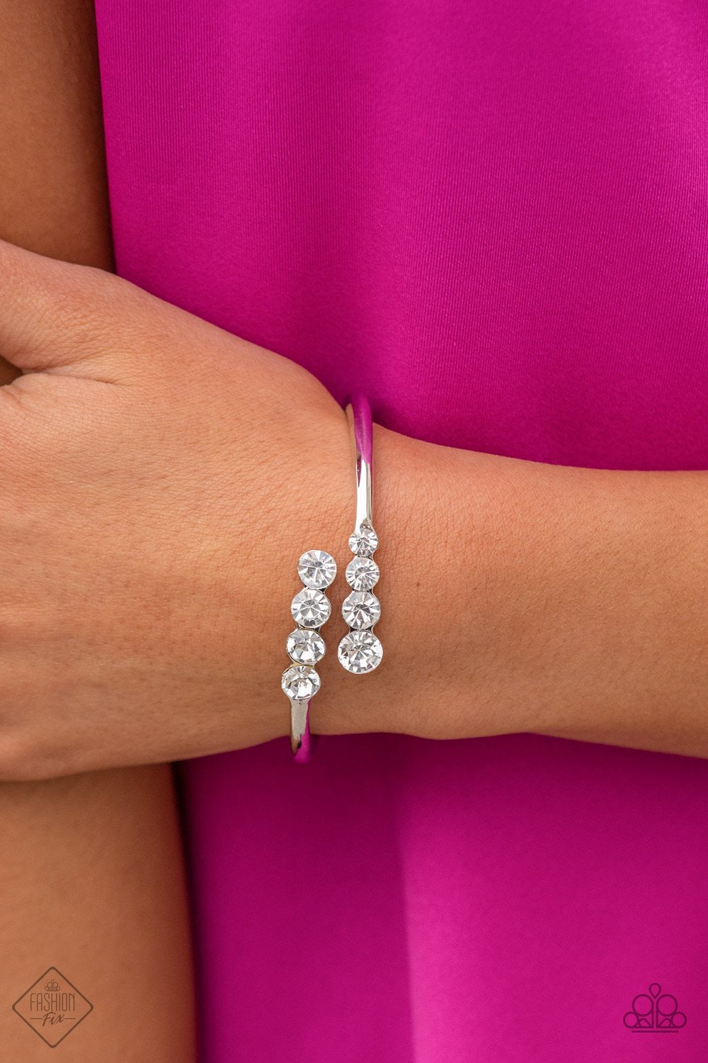 Paparazzi Defying Dazzle - White Bracelet 