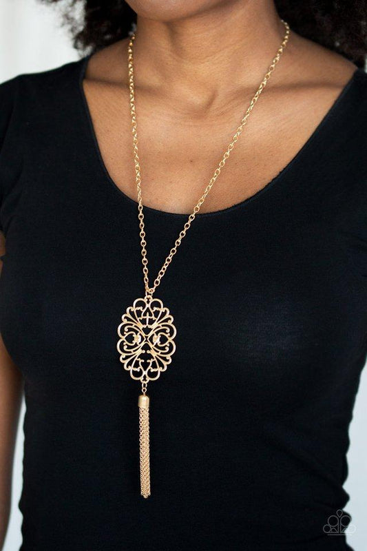 Paparazzi A MANDALA Of The People - Brass Necklace 